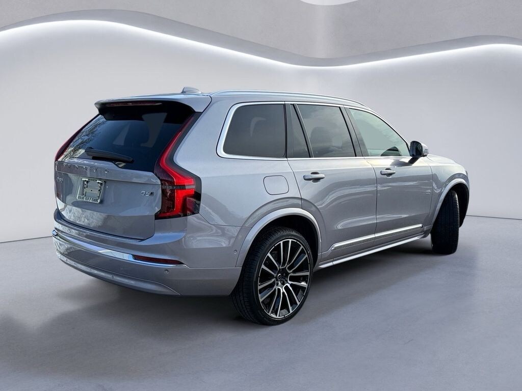 New 2026 Volvo XC90 Plus Sport Utility