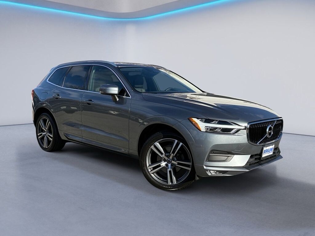 Used 2021 Volvo XC60 Momentum Sport Utility