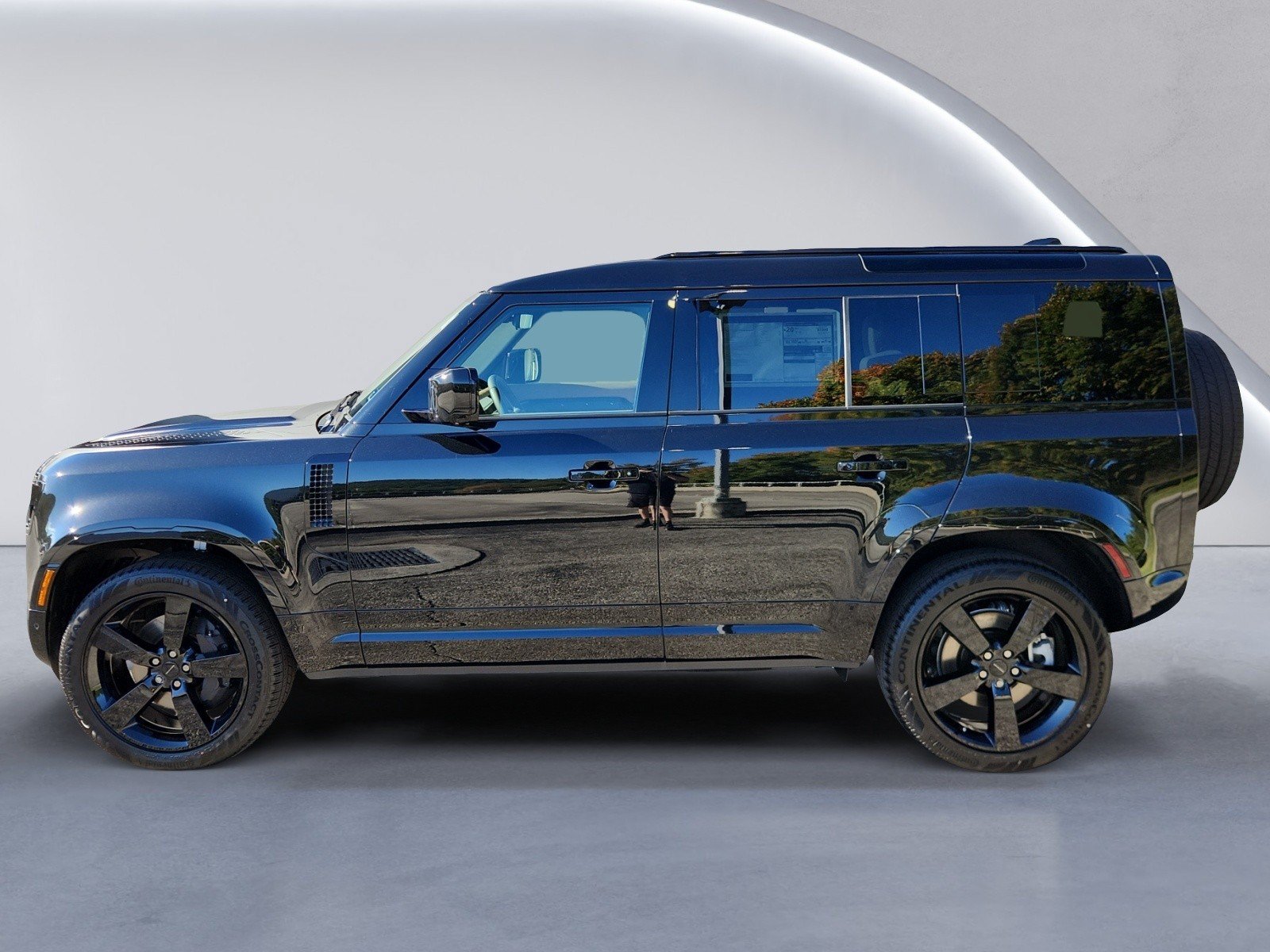 New 2026 Land Rover Defender 110 X-Dynamic SE SUV