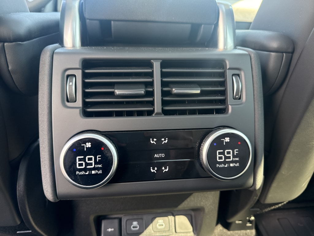 2025 Land Rover Discovery Dynamic SE - Photo 15
