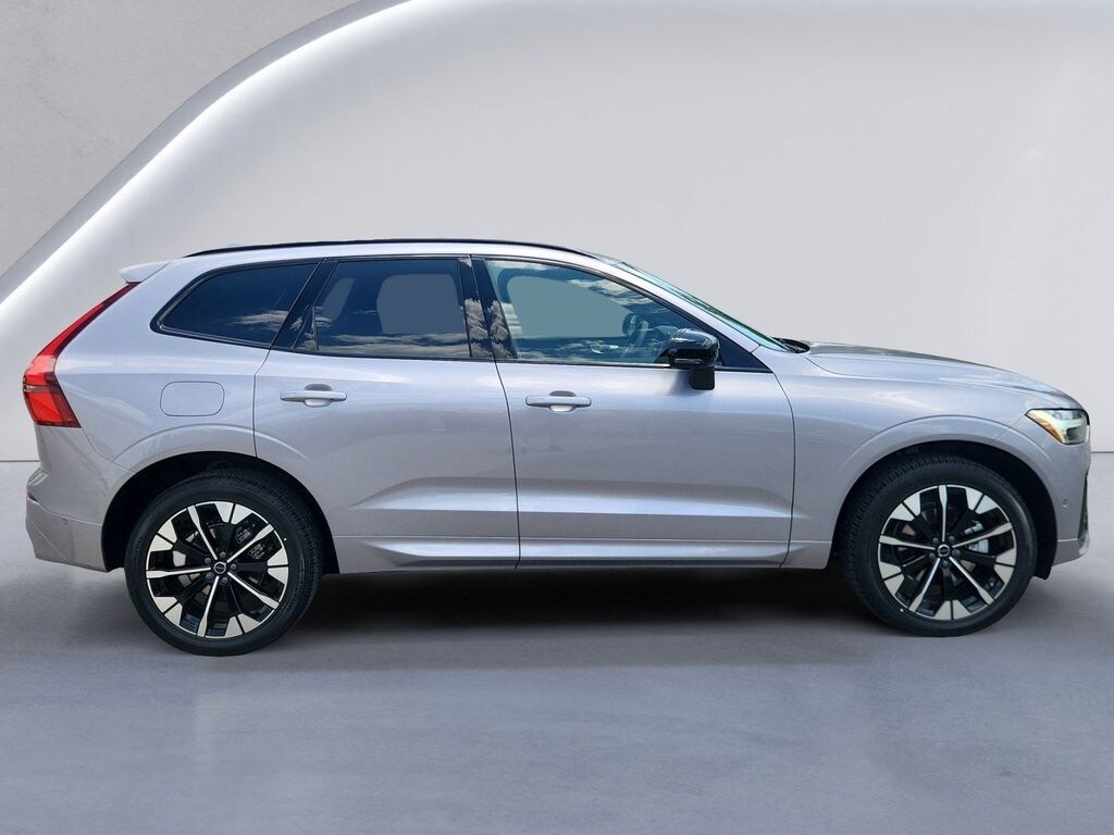 New 2026 Volvo XC60 Plus Sport Utility