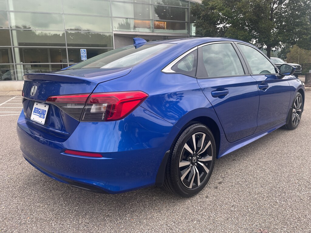 2023 Honda Civic EX photo 3