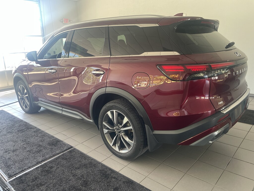 2022 Infiniti QX60 Luxe photo 4