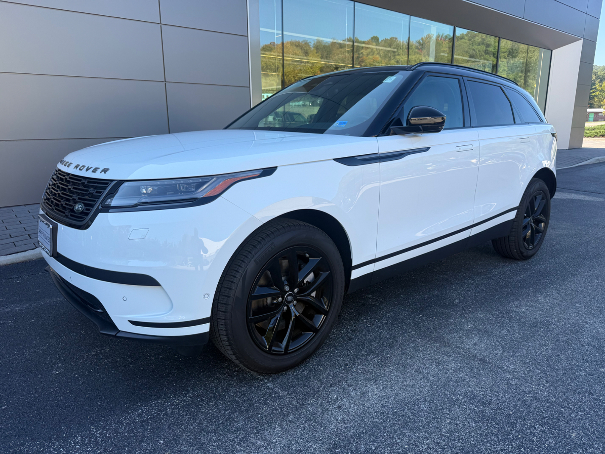 2026 Land Rover Range Rover Velar