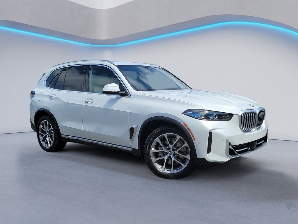 2026 Bmw X5 xDrive40i photo 2