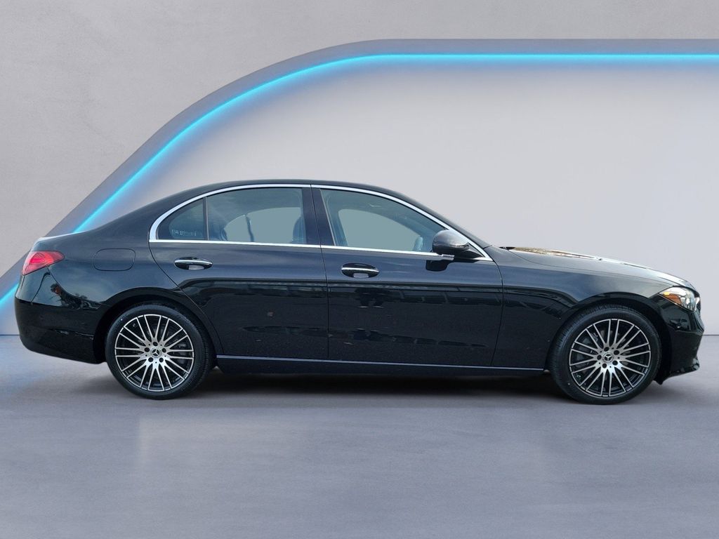 2025 Mercedes Benz C 300 4MATIC photo 2