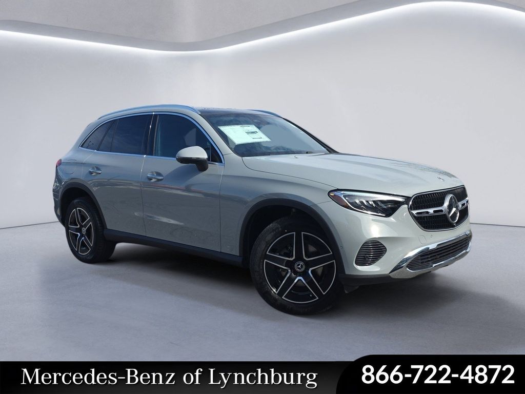2026 Mercedes-Benz GLC Base