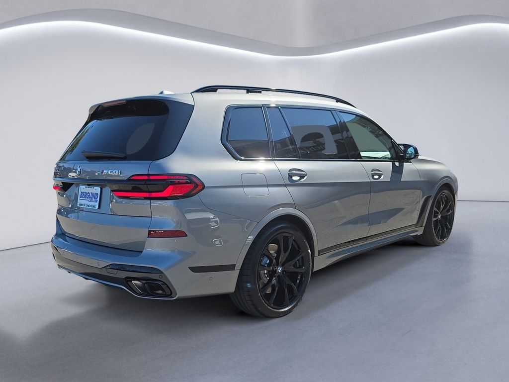 2026 Bmw X7 M60i photo 4