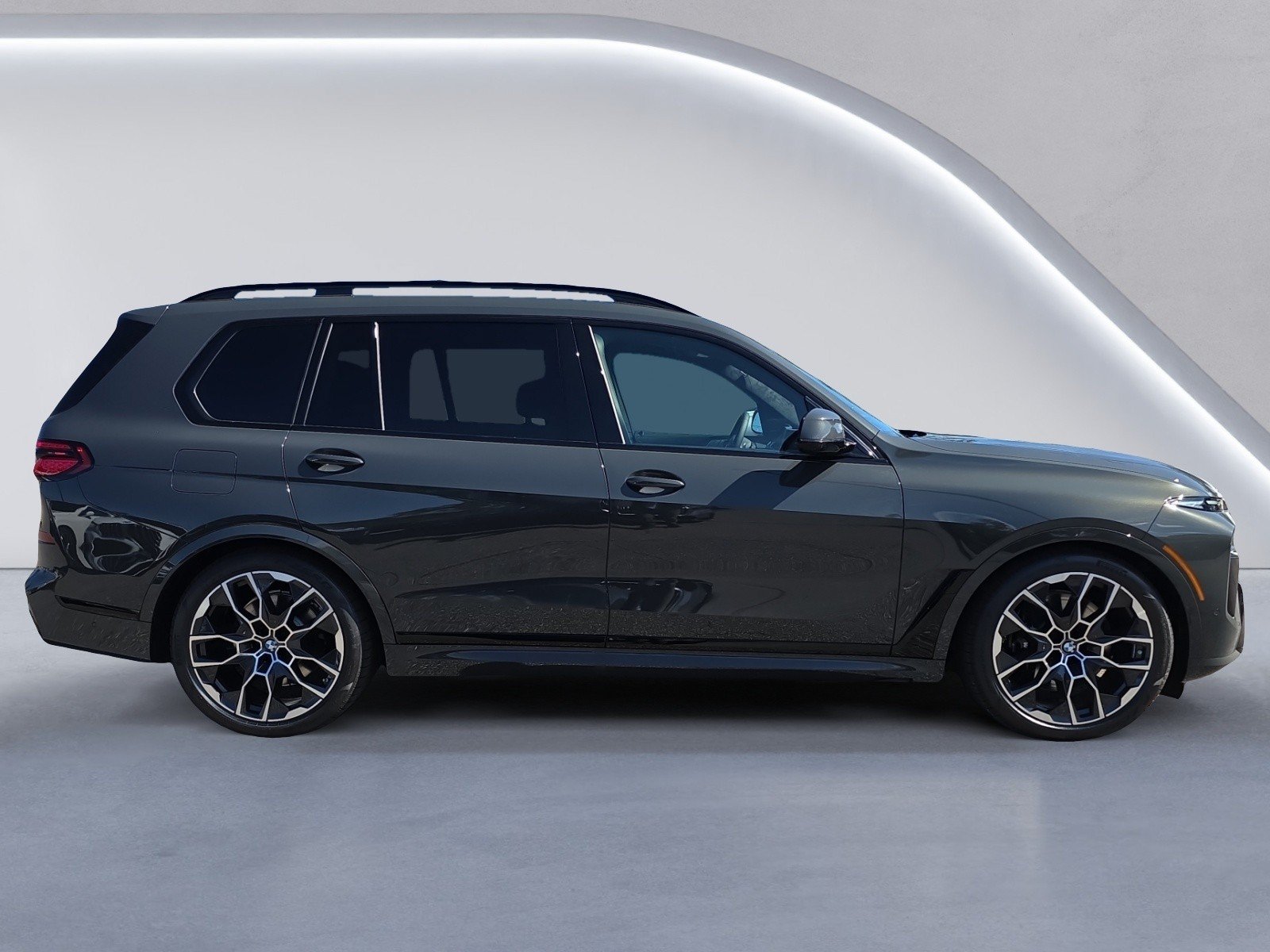 New 2027 BMW X7 xDrive40i Sport Utility