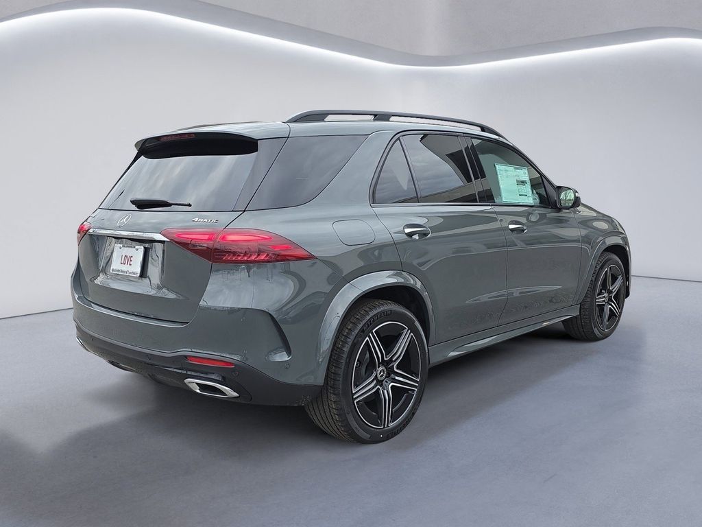 2026 Mercedes Benz GLE 450 4MATIC photo 3