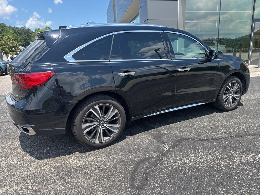 2020 Acura MDX Technology Sport photo 4