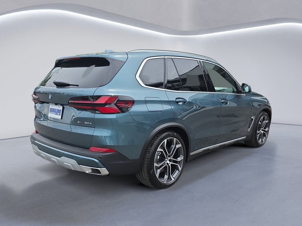 New 2026 BMW X5 xDrive50e Sport Utility