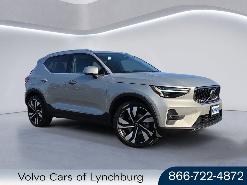 Certified 2025 Volvo XC40 B5 Plus Bright Theme SUV