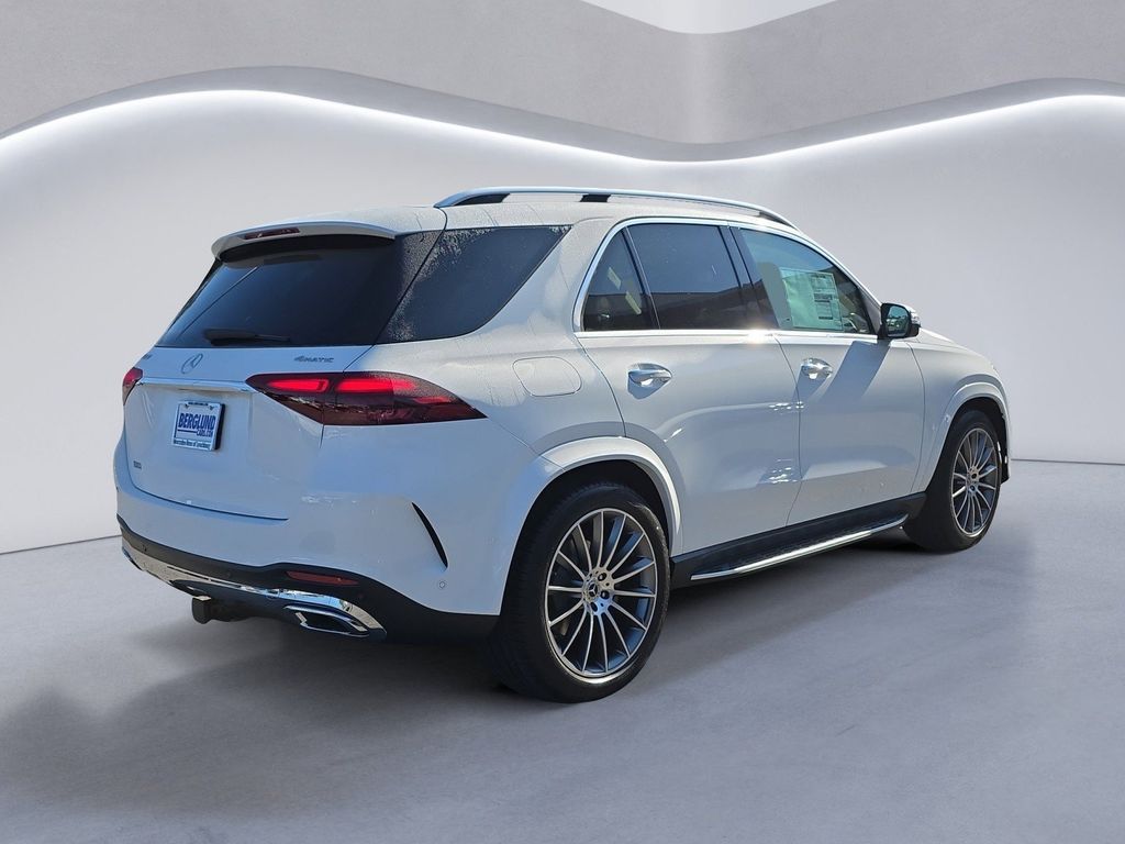 2026 Mercedes Benz GLE 450 4MATIC photo 4