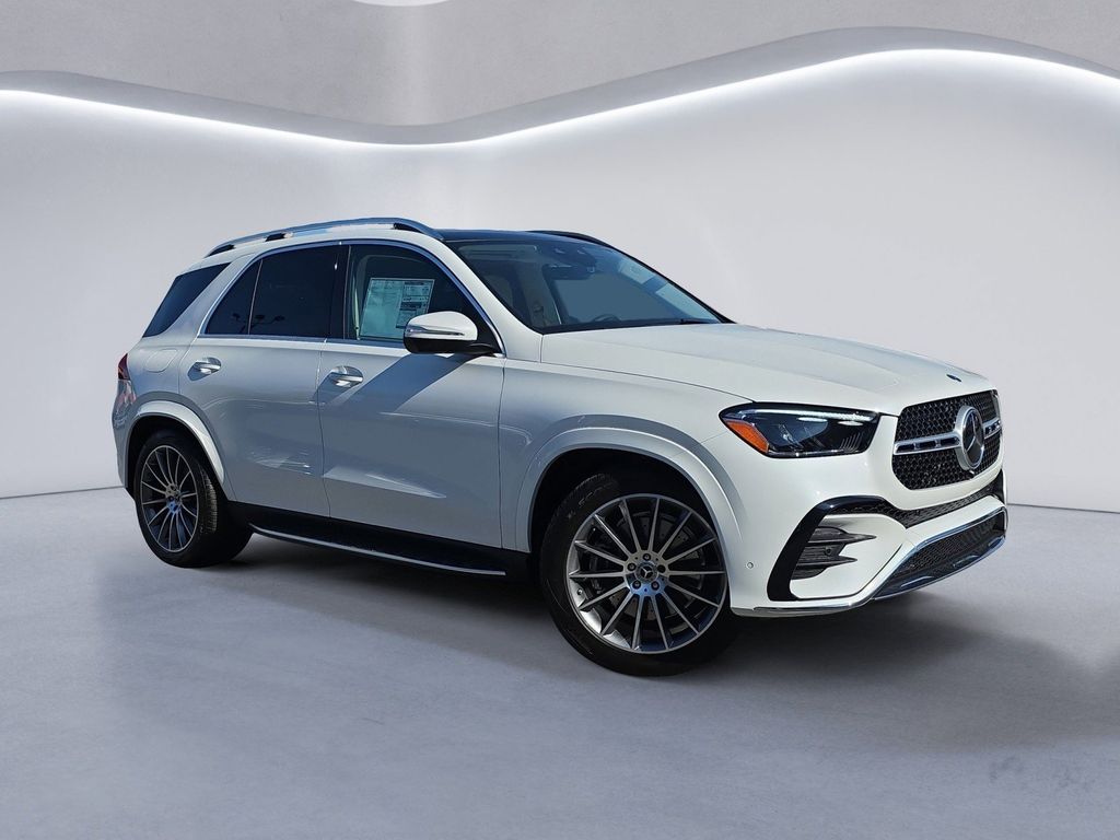 2026 Mercedes Benz GLE 450 4MATIC photo 2