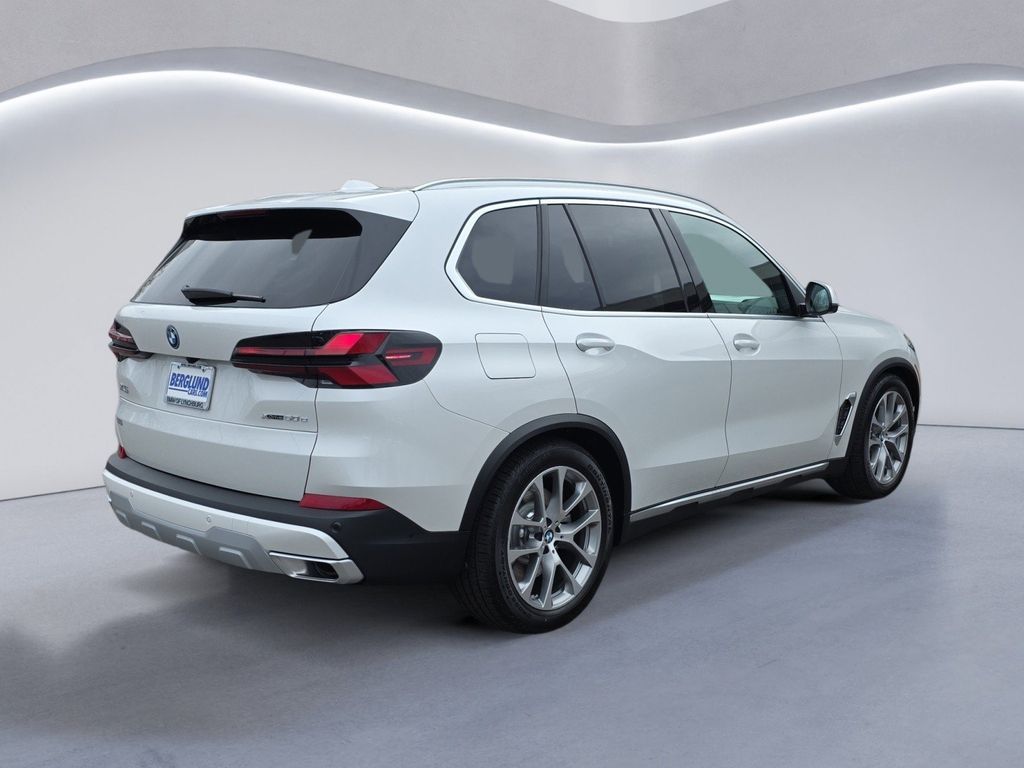 2026 Bmw X5 xDrive50e photo 4