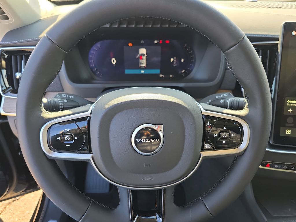 2026 Volvo XC90 Plus - Photo 14