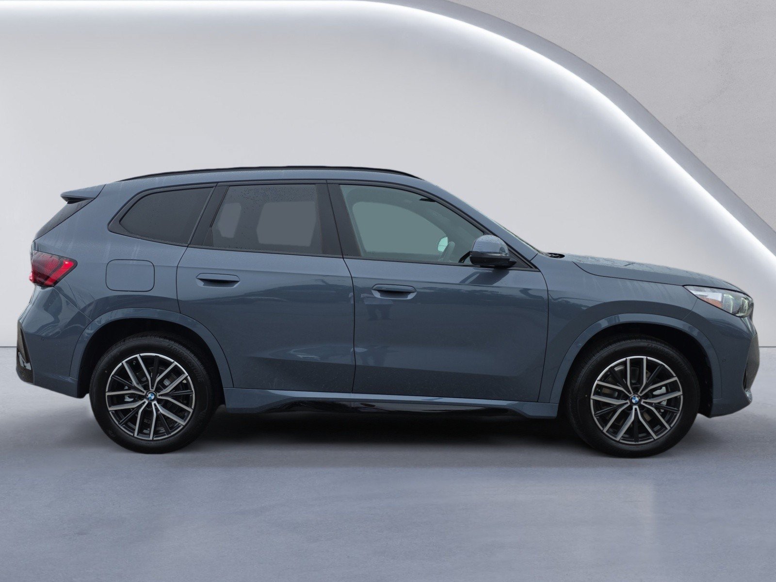 New 2027 BMW X1 xDrive28i Sport Utility