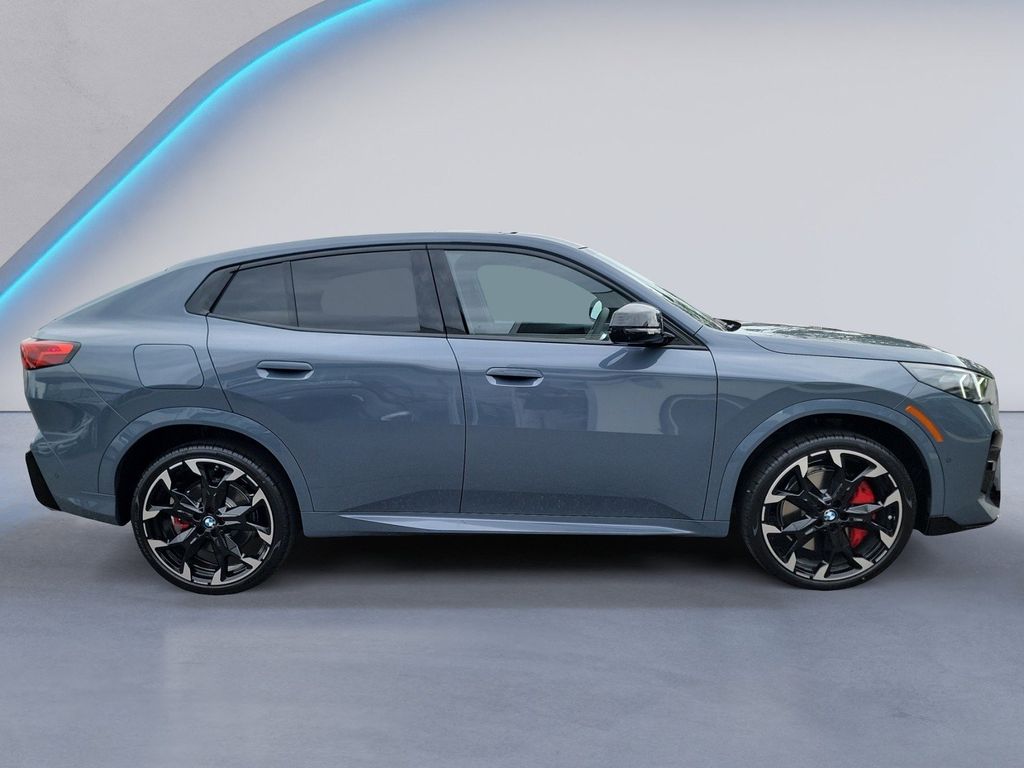 2025 Bmw X2 M35i photo 3