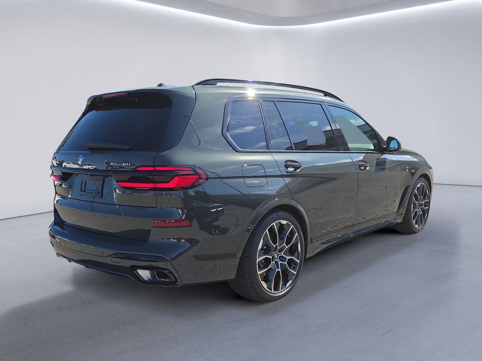 New 2027 BMW X7 xDrive40i Sport Utility