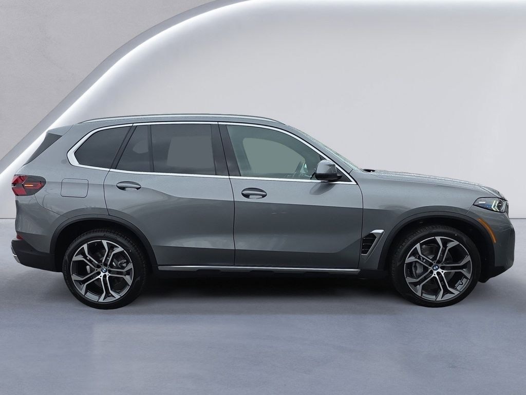 New 2026 BMW X5 xDrive40i Sport Utility
