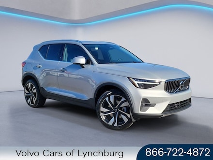 2025 Volvo XC40 Plus Bright Theme SUV