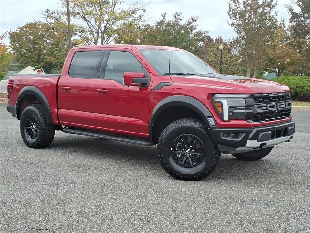 2025 Ford F-150 Raptor's photo