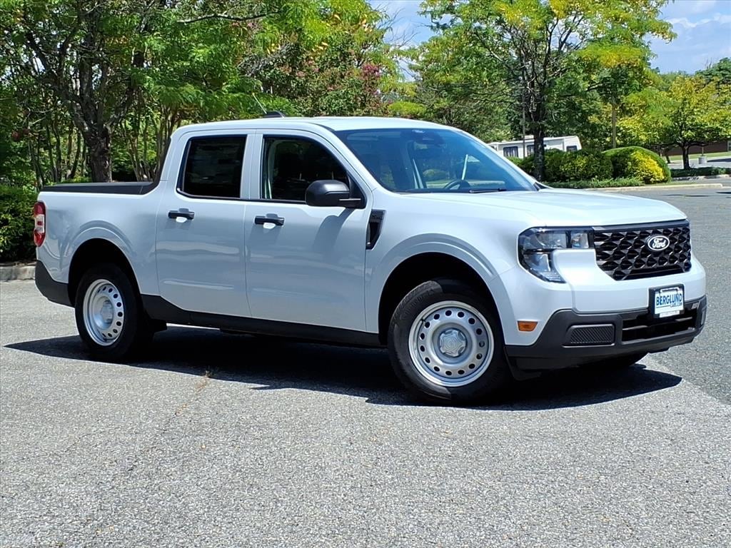 New 2026 Ford Maverick XL SuperCrew