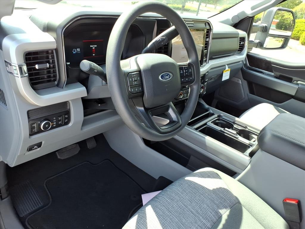 New 2026 Ford F-250 XLT Crew Cab