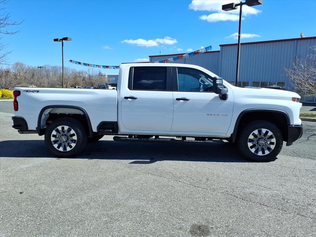 Used 2025 Chevrolet Silverado Custom Cab; Crew