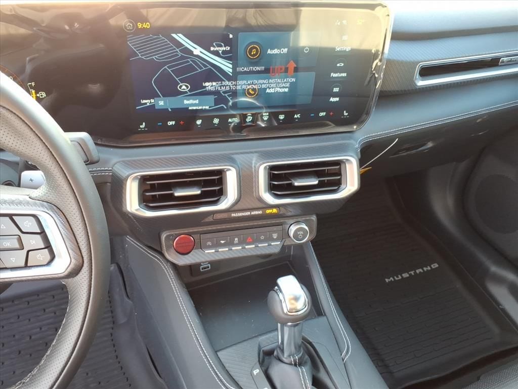 2026 Ford Mustang GT Premium Convertible - Photo 17