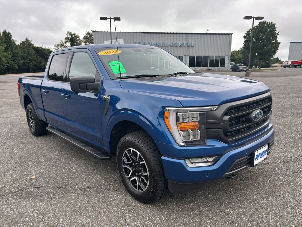 2023 Ford F-150 XLT photo 3