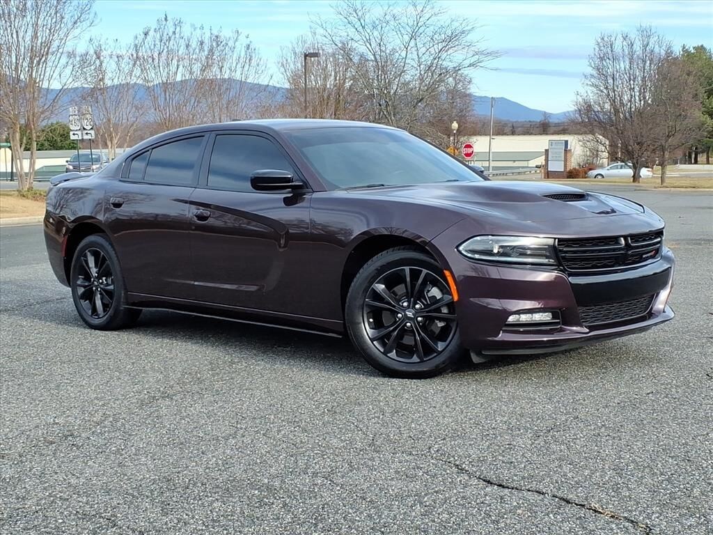 Used 2022 Dodge Charger SXT Sedan