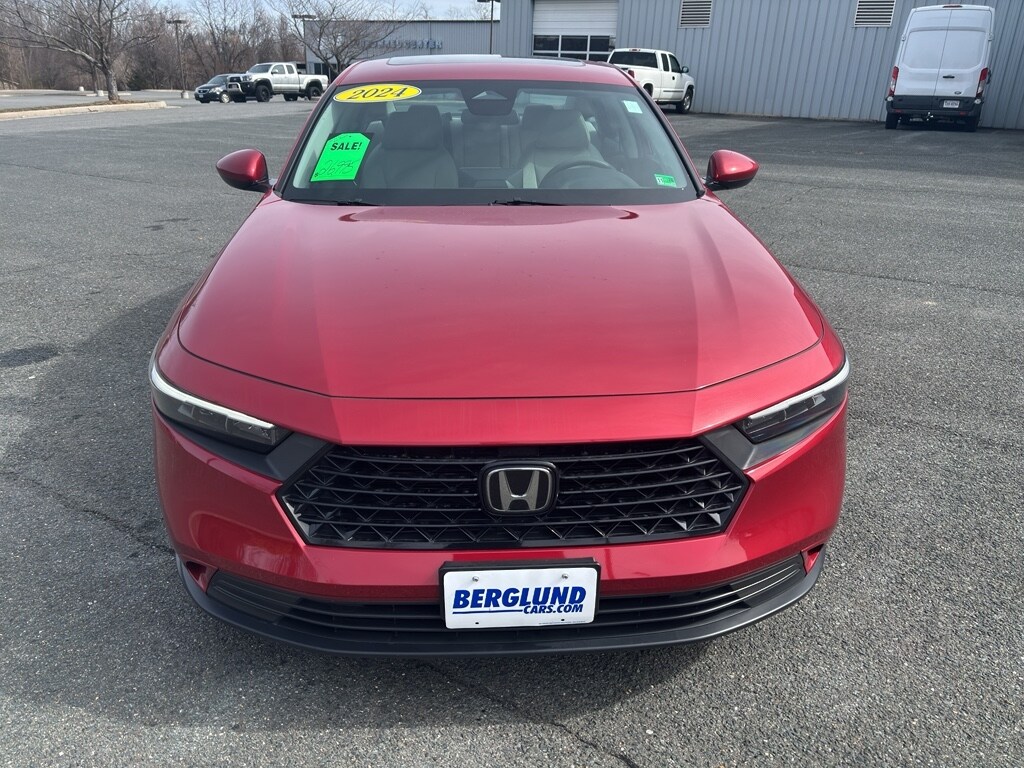 Used 2024 Honda Accord EX Sedan