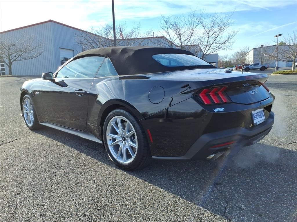 2026 Ford Mustang GT Premium Convertible - Photo 7