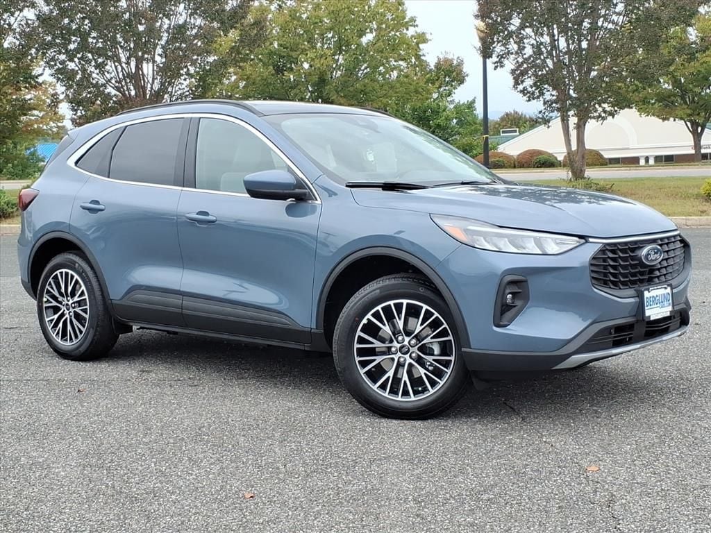 New 2025 Ford Escape Phev SUV