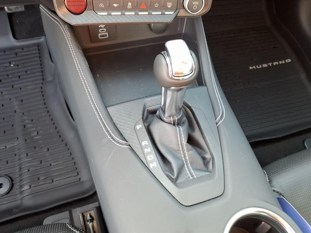 2026 Ford Mustang GT Premium Convertible - Photo 16