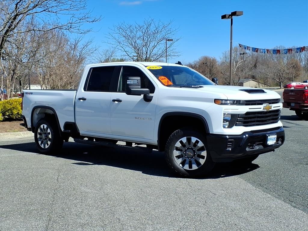 Used 2025 Chevrolet Silverado Custom Cab; Crew