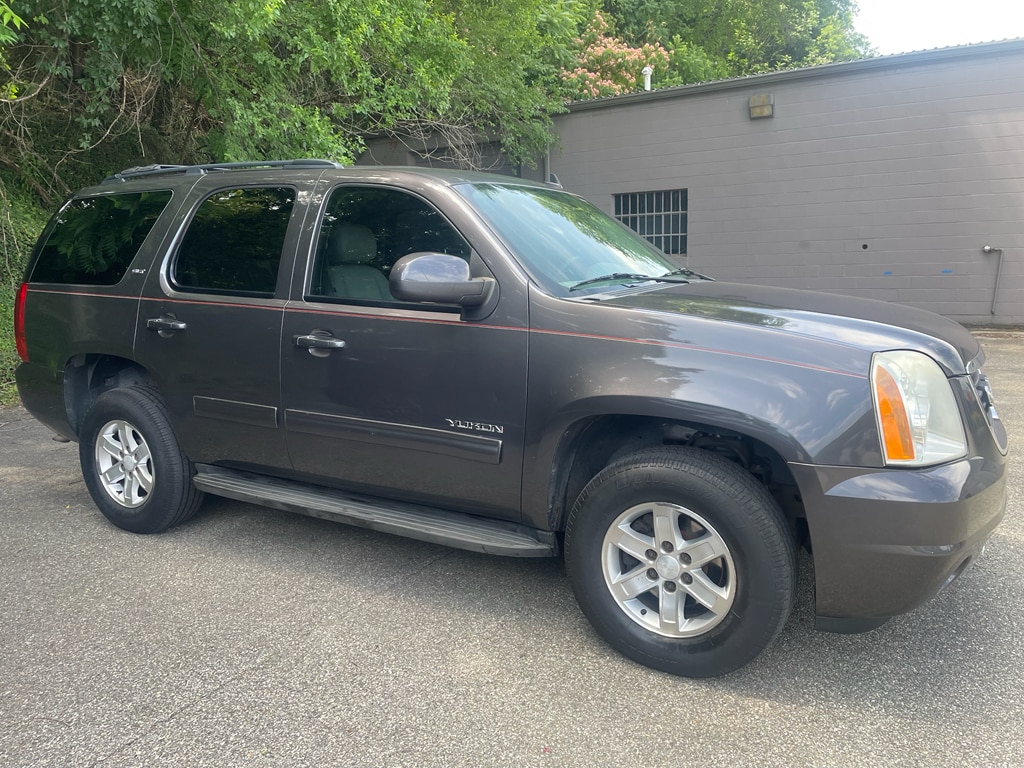 Used 2010 GMC Yukon SLT SUV