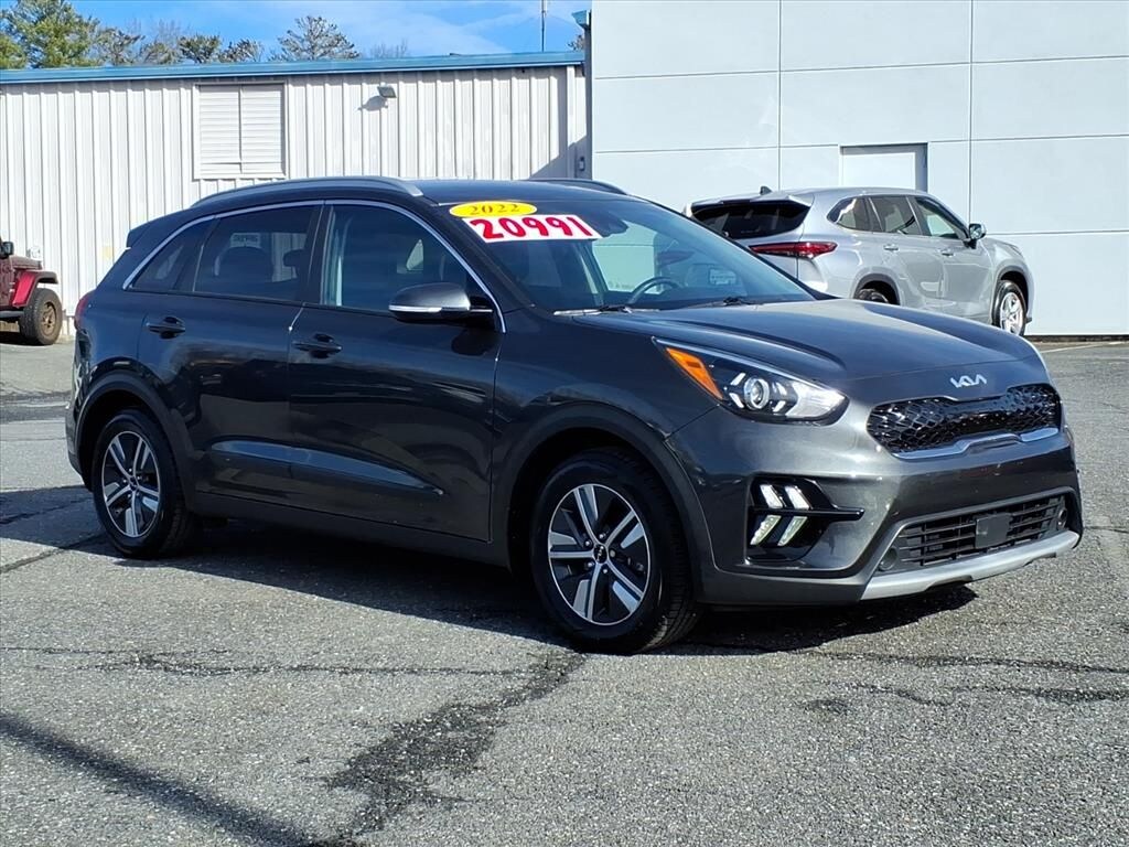 Used 2022 Kia Niro Plug-In Hybrid EX SUV