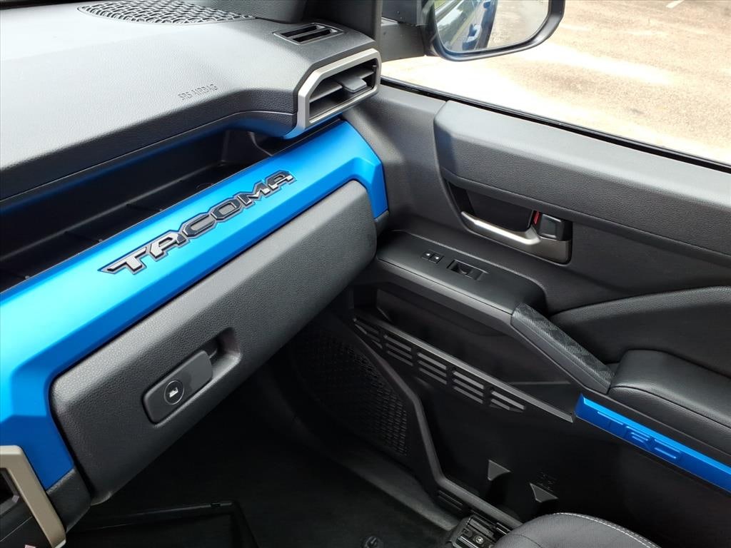 2025 Toyota Tacoma TRD Off Road - Photo 33