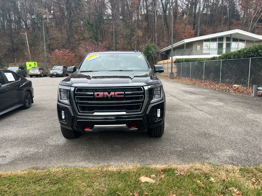 2023 Gmc Yukon XL AT4 photo 4