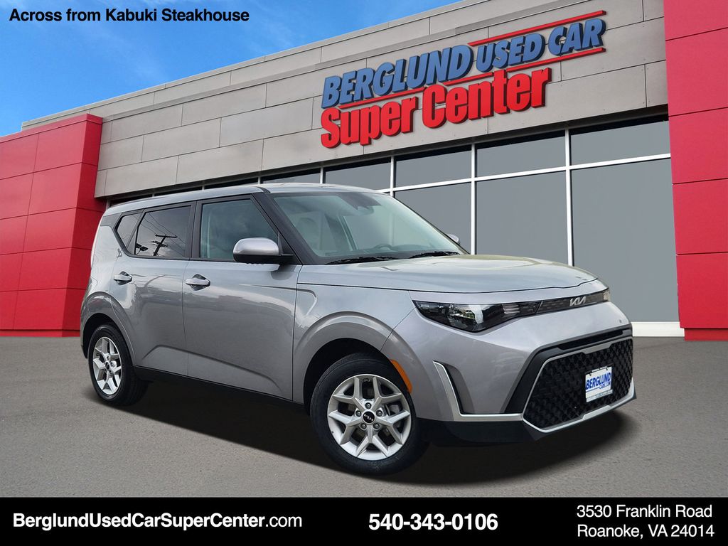 2025 Kia Soul LX