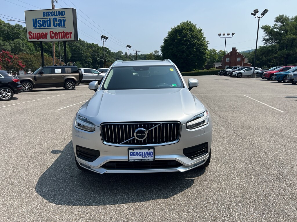 Used 2021 Volvo XC90 T6 Momentum 7 Passenger SUV