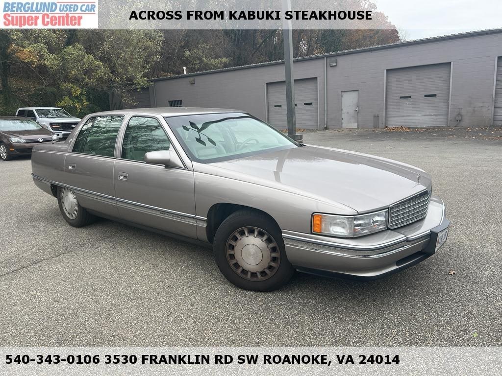 Used 1996 Cadillac DeVille Base (STD is Estimated) Sedan