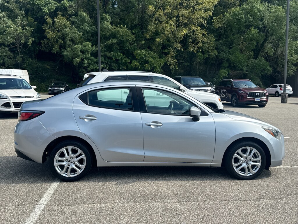 Used 2017 Toyota Yaris iA Base Sedan