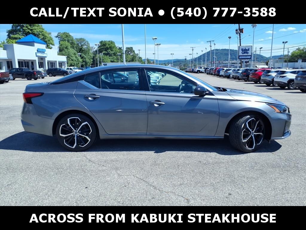 Used 2024 Nissan Altima 2.5 SR Sedan