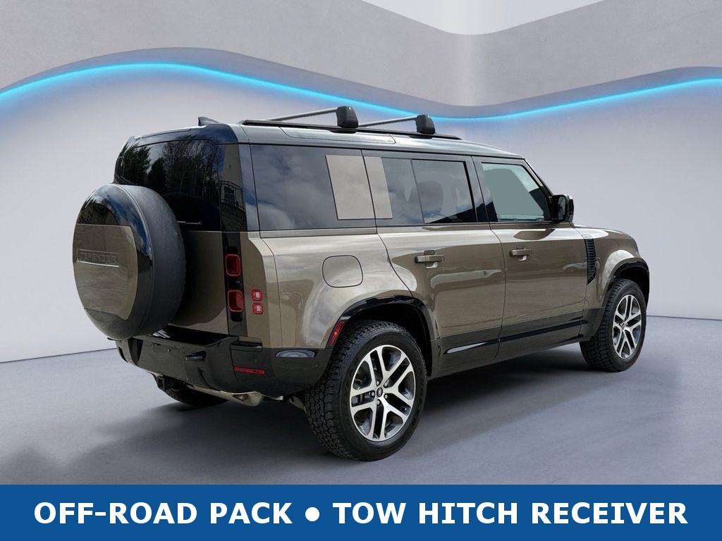 2025 Land Rover Defender X-Dynamic SE - Photo 5