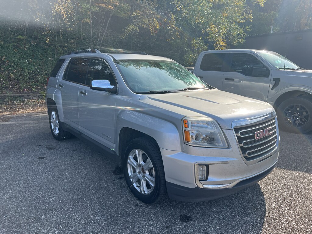 Used 2017 GMC Terrain SLT SUV