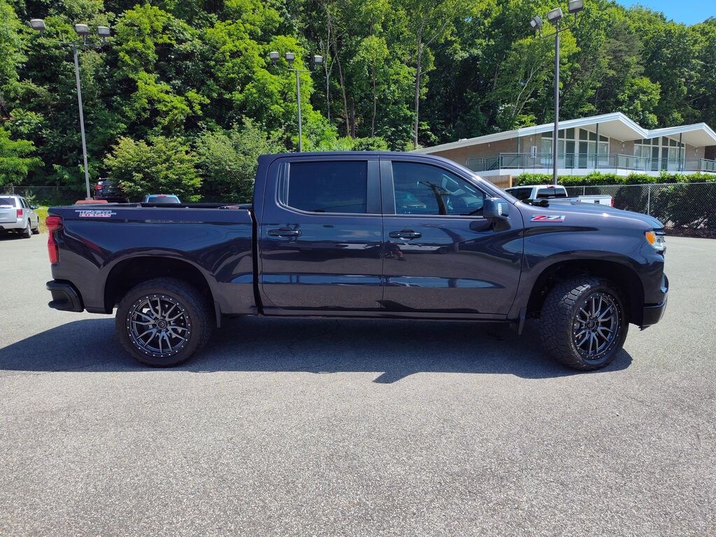 Used 2022 Chevrolet Silverado 1500 LT Trail Boss Truck Crew Cab